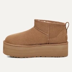 Classic Ultra Mini Platform UGG Boots - NEW IN BOX!